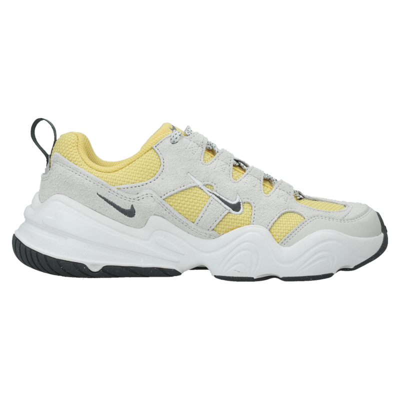 Ženske patike Nike W tech hera