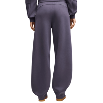 Ženska trenerka donji deo Puma Tech Sense relaxed barrel soft touch sweatpants dk op